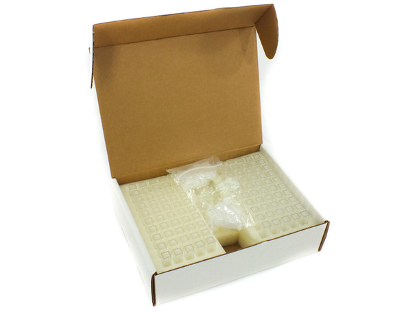 Brandtech macro polystyrene cuvettes lot of 100 — white retail box open showing tray of cuvettes and bagged caps inside