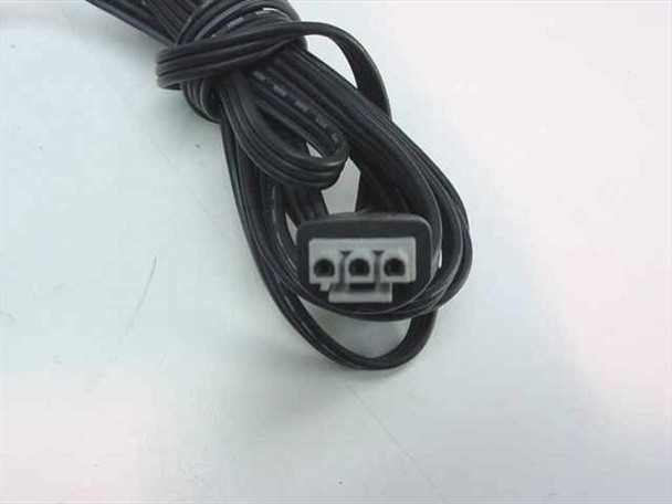 HP 0950-4466 AC adapter — close-up of proprietary 3-pin output connector
