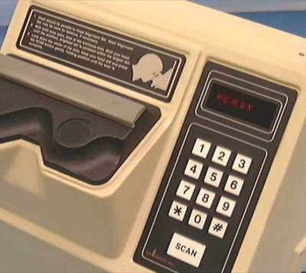EyeDentify 7.5 EyeDentification System Biometric Retinal Identification Scanner