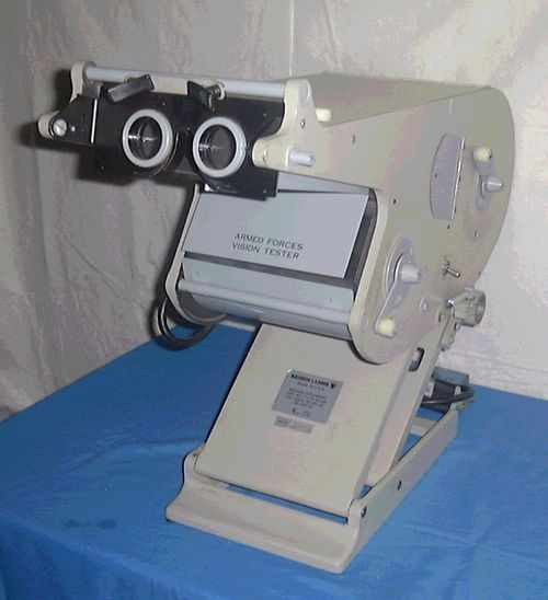 Bausch & Lomb Stereoscope Vision Tester Armed Forces Vision Tester