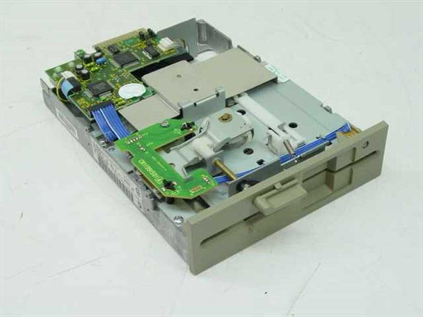 Toshiba ND-08DEG-A 1.2 MB 5.25" Internal Floppy Drive - FDD6784L3B