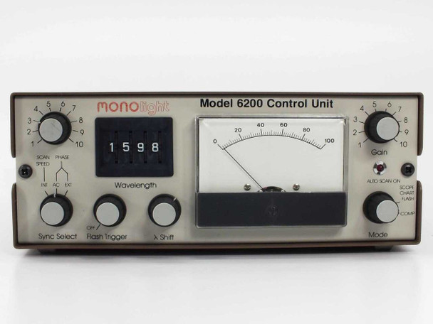 Monolight Model 6200 Control Unit – front panel straight-on view showing all controls including Gain knob, Mode selector, Scan Speed, Phase, and Wavelength display