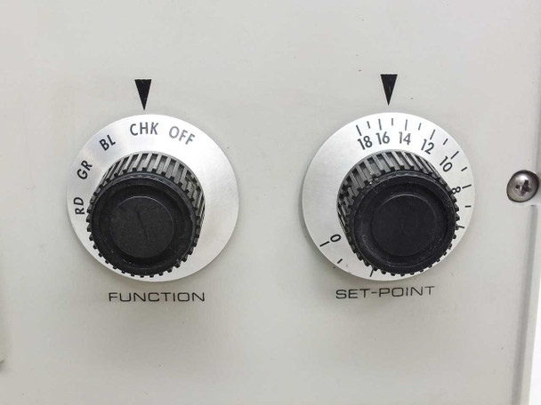 Close-up of Balsbaugh 900-18M front panel Function knob (RD GR BL CHK OFF positions) and Set-Point knob (0–18 range)