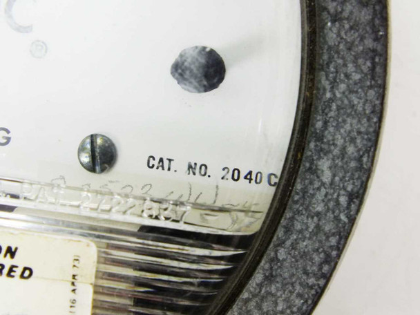 Dwyer 2040C Magnehelic Gauge – close-up of dial face showing Cat. No. 2040C stamped on lower bezel ring