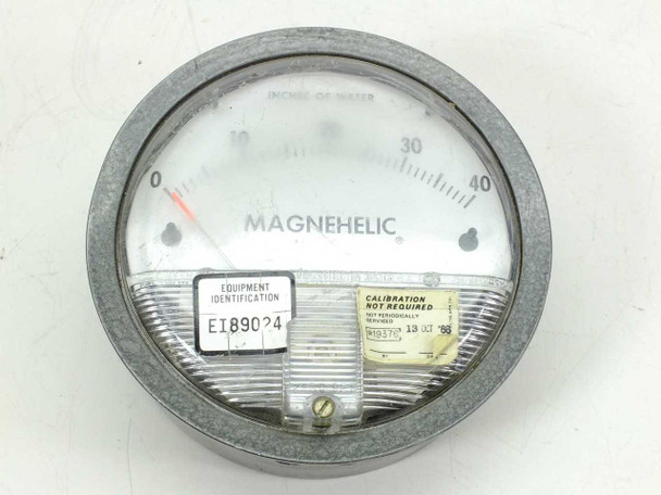 Dwyer 2040C Magnehelic Differential Pressure Gauge – front face showing 0-40 inches of water dial with equipment identification and calibration labels