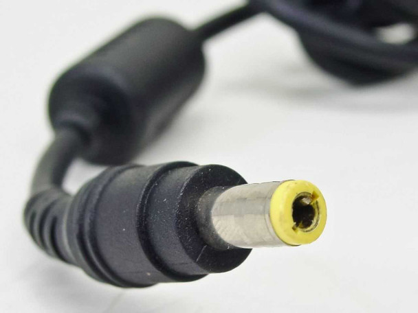 IBM 92P1021 16VDC 4.5 Amp AC Barrel Plug AC Adapter for Laptops - DCWP CM-2