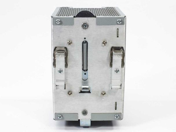 Sola SDN 10-24-100P – bottom view showing DIN rail mounting spring clip mechanism