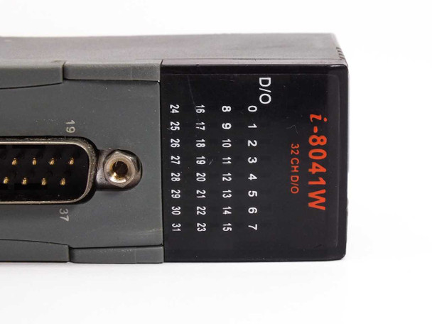 ICP DAS I-8041W module end-panel close-up showing D/O channel numbering 0–31 and 32CH D/O label in red and white
