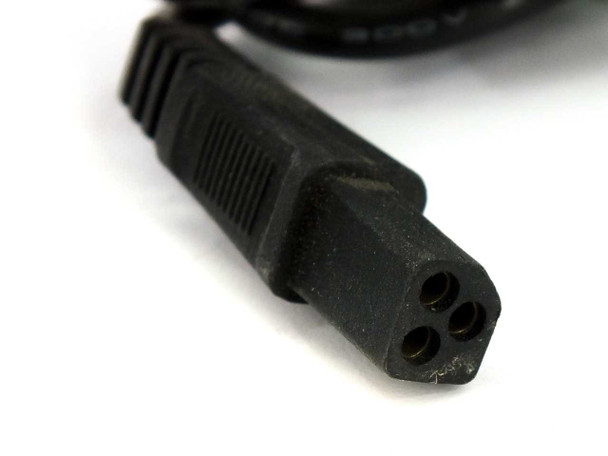Hayes 52-00008 modem power supply – close-up of proprietary 3-pin output connector