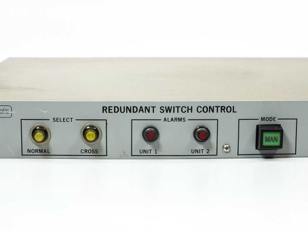 LNR 506011300-2 front panel close-up – SELECT (Normal/Cross), ALARMS (Unit 1/Unit 2), and MODE (MAN) switch