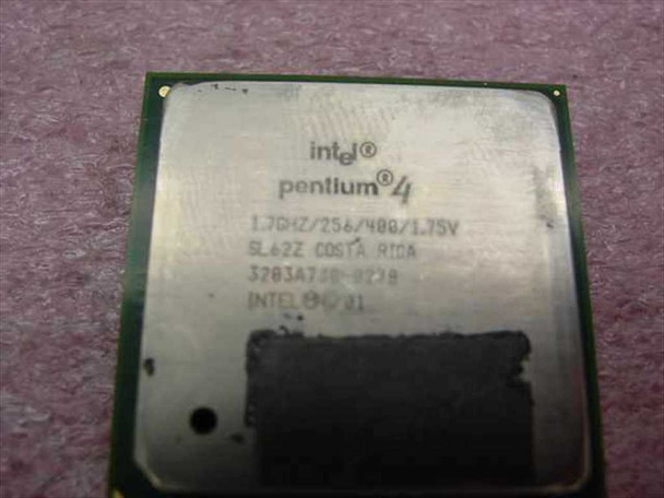 Intel Pentium 4 SL62Z CPU — close-up of IHS label showing 1.7GHz/256/400/1.75V, SL62Z, Costa Rica markings