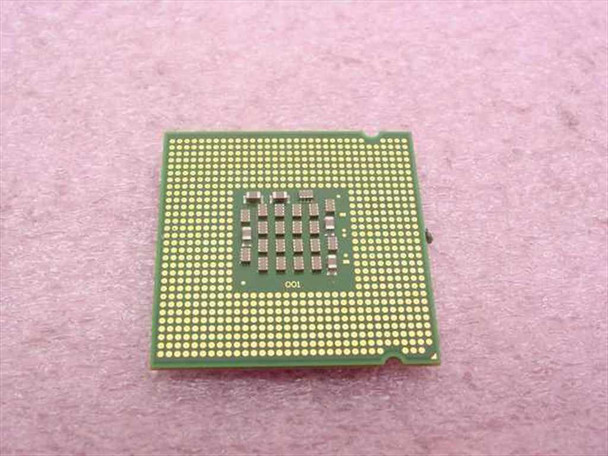 Intel SL7PU Pentium 4 530J Socket 775 CPU — land-side (bottom) view showing LGA775 contact pads
