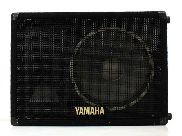 Yamaha S12Me SE Series floor monitor – single unit straight-on front view showing 12-inch driver behind metal grille and Yamaha logo badge