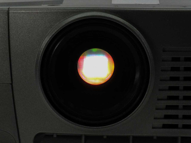 Mitsubishi X490U LCD Projector 2600 Lumens - Green Discoloration - As Is