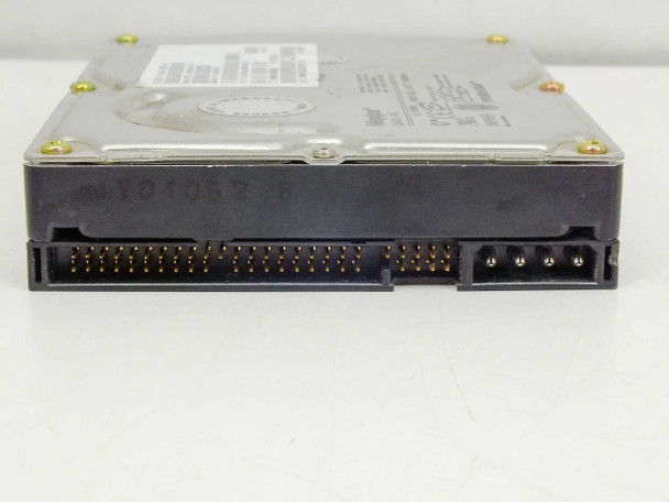 Maxtor D540X-4K 20GB IDE hard drive – bottom/connector end view showing 40-pin IDE data connector and 4-pin Molex power connector