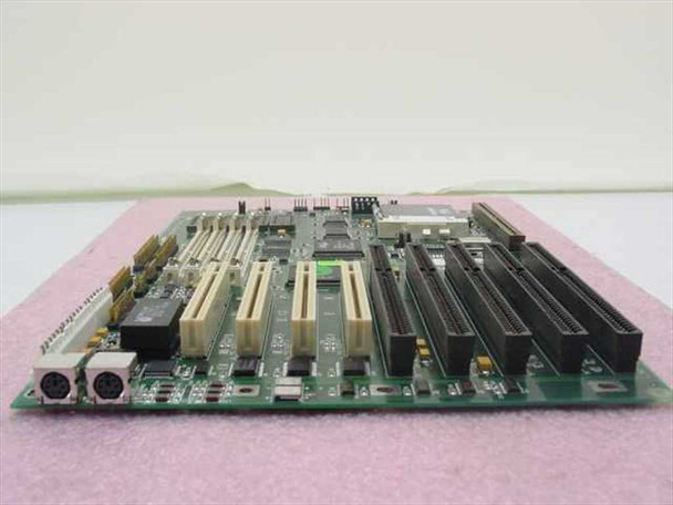 Triton 12209671 Socket 7 System Board 16-Bit ISA + PCI w/ 166MHz CPU Intel SY017