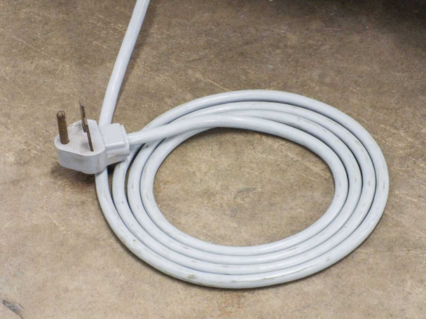 OceanAire OAC3612 power cord with standard NEMA plug coiled on floor