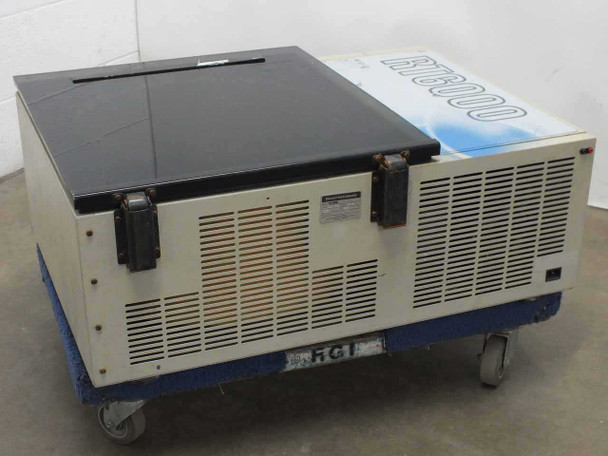 Sorvall RT6000 – rear and right side view showing large ventilation panel and lid latch hardware