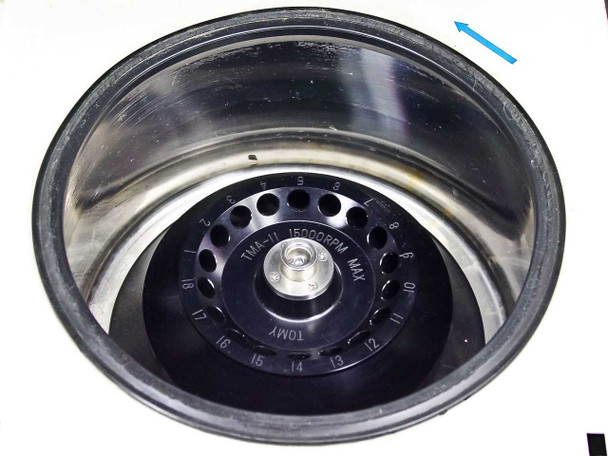 Tomy TMA-11 rotor installed in MTX-150 centrifuge chamber showing 18-position fixed-angle rotor at 15000 RPM max