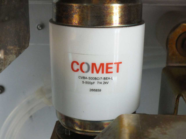 Aurion B-MBT-48 – close-up of Comet CVBA-500BC/7-BEA-L capacitor label: 5-500pF, 7/4.2kV, serial 268859
