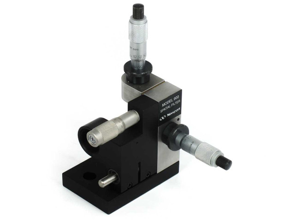 Newport 900 Three Axis Micrometer Spatial Filter for Optical Breadboard Table