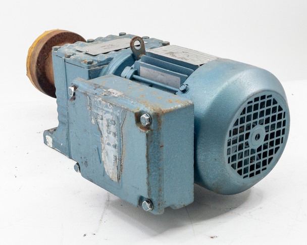 SEW-EURODRIVE R27DT71D4TH – side profile view showing paint chips on gearbox housing and motor fan cover