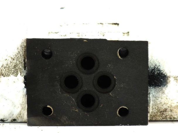 Yuken DSG-01-3C40-D24 directional valve — subplate bottom port face view showing D03/NG6 five-port pattern (P, A, B, T, T) bolt holes