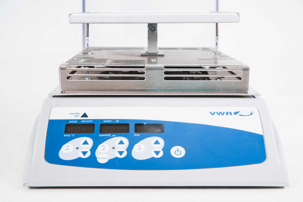 VWR Scientific 12620-910 Digital Incubating Rocker 10x7.5 inch Tray 1-50rpm