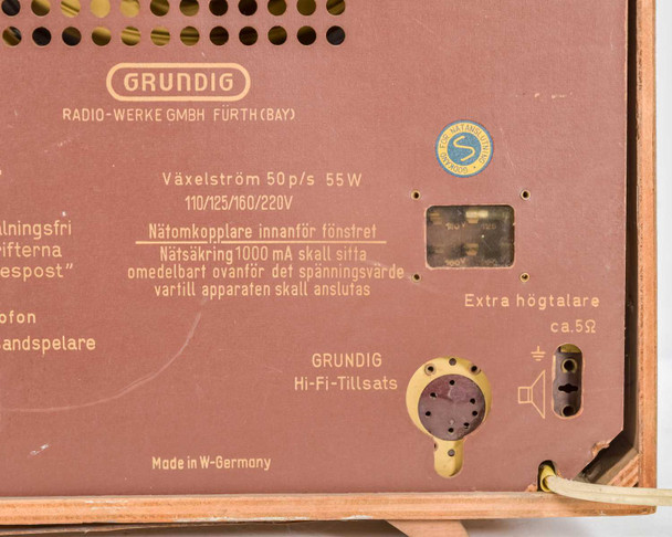 Grundig 3025/S Zauberklang Musikgerät AM FM Radio Broadcast Receiver