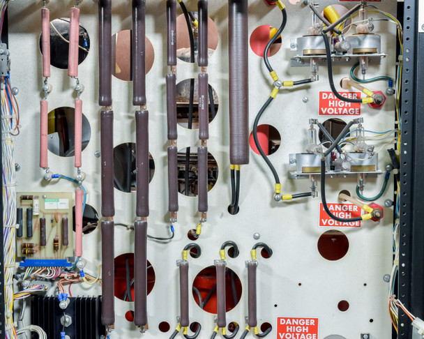 CHA Industries SEC-600 Cryo Vacuum Deposition System Bell Jar and Power Unit