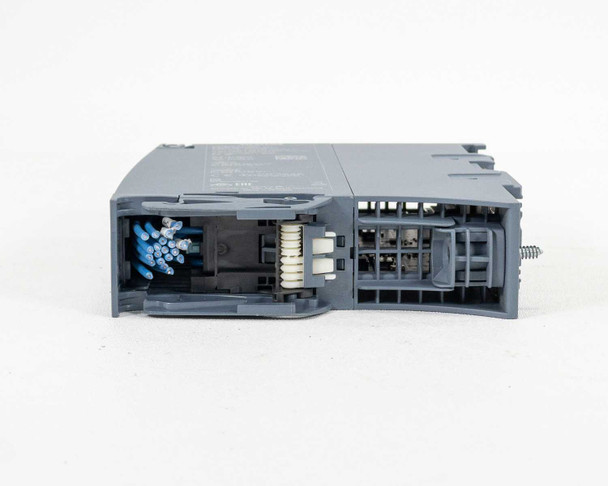 Siemens 6ES7522-1BH01-0AB0 S7-1500 Digital Output Module — top view with terminal cover open showing wiring terminals and spring-clamp connections