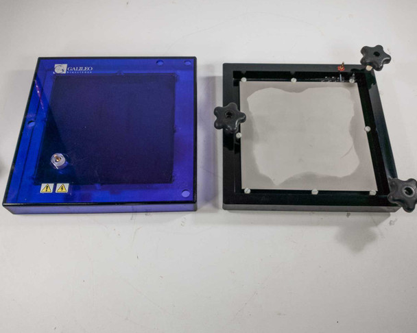 Galileo Bioscience Insight 91-2020-SD Semi-Dry Blotting System – separated view showing blue upper electrode assembly alongside black lower electrode frame with clamp screws