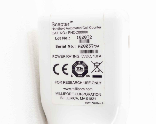 Millipore Scepter PHCC00000 – rear label showing CAT NO. PHCC00000, Lot 102072, Serial No. A20037tw, Power Rating 5VDC 1.0A, CE and TUV certifications, Millipore Corporation Billerica MA