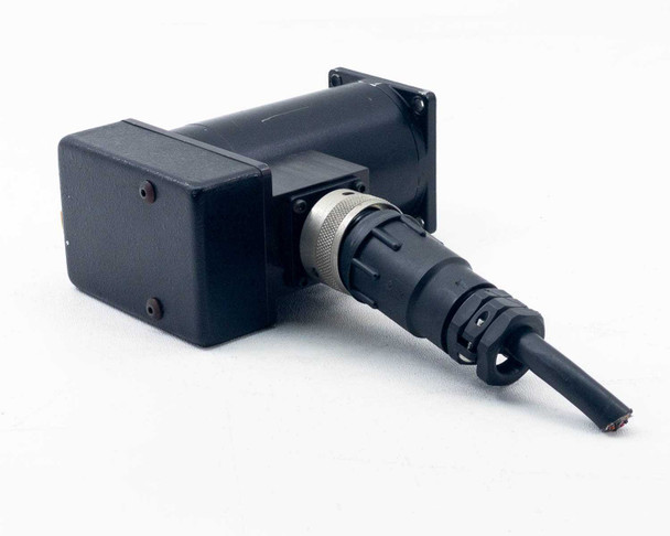 AeroTech 101-SMB2-HM stepper motor front view showing motor housing with circular connector attached and bare cable end
