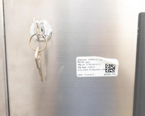 Lneya Sundi-225-2TN chiller – front door with lock and key, chemical label showing Duratherm XLT-120 Mfg Date 2/9/2019, Label Condenser 2A, code 88090.PDL
