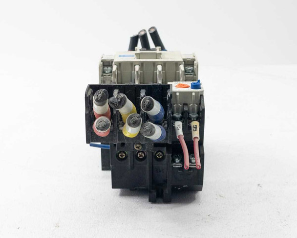 Mitsubishi S-N35 contactor and TH-N20TAKP – front end-on view showing output load terminals with U V W wiring