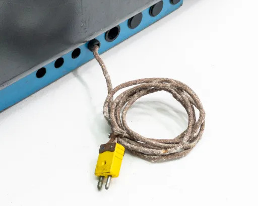 Lindberg 54341 heating element arrangement inside chamber