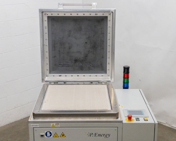 Oerlikon Leybold SOGEVAC vacuum pump mounted on L036LAB laminator unit