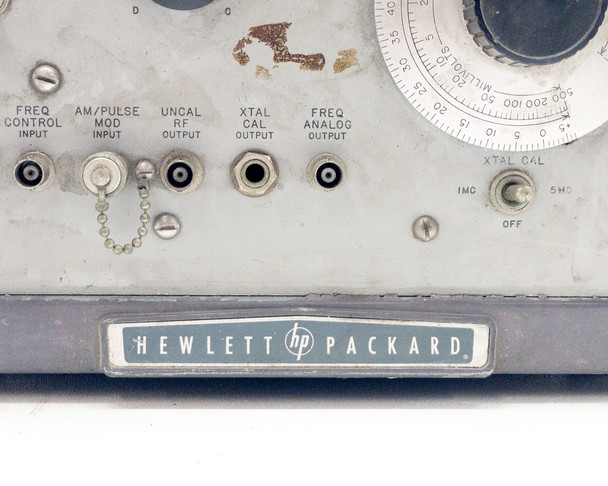 HP 608F VHF Signal Generator – close-up of megacycles frequency scale showing five bands: A 10-21, B 21-44, C 44-95, D 95-210, E 210-455 MHz