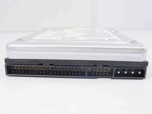 Western Digital AC26400 6.4GB IDE hard drive – rear connector view showing 40-pin IDE data connector and 4-pin Molex power connector