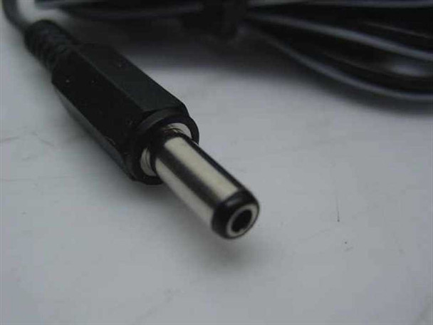Mode Electronics DV-6500 AC adapter barrel plug connector – close-up view