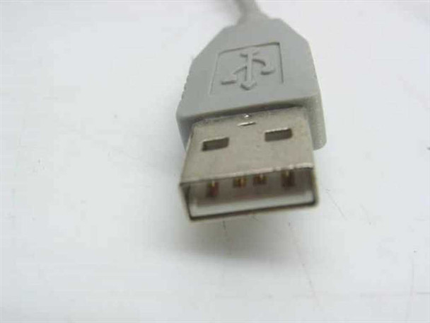 Kensington 64480 Mouse-in-a-Box — close-up of USB Type-A connector on wired cable