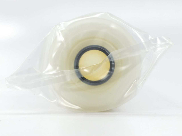 End view of Pall Suporflow SCS92HE91V filter cartridge showing flat Viton O-ring seal and filter core inside sealed bag