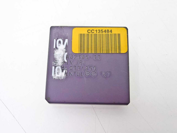 Intel 82385-33 386 CPU Cache Controller (A82385-33)
