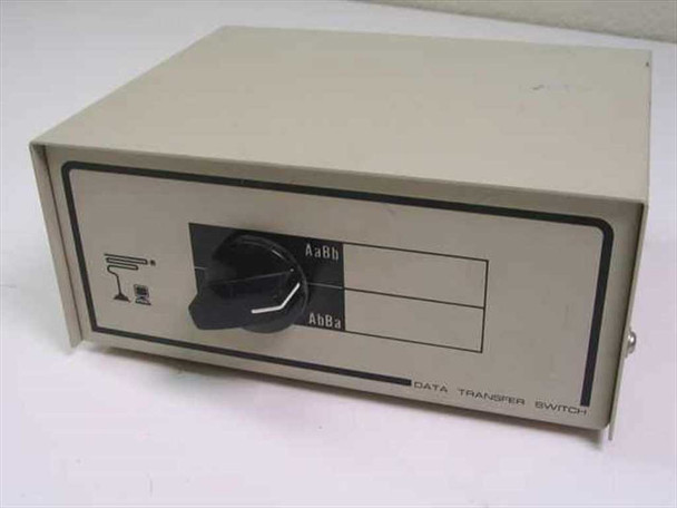 Unbranded 2-way 4-port data transfer switch – front panel view showing rotary AB selector knob and Data Transfer Switch label