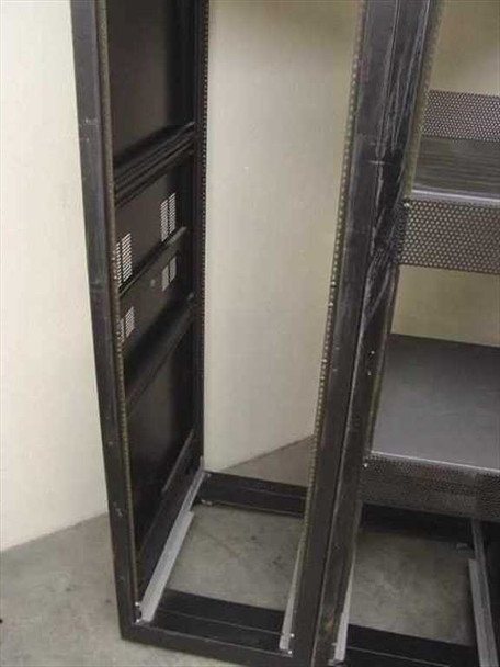 Winsted double bay rack cabinet – lower section side view showing both columns and caster base rails