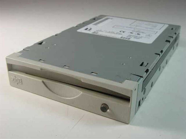 Iomega 02844D02 100MB Zip Drive Internal IDE Z100ATAPI