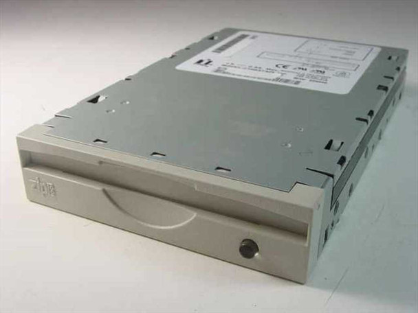 Iomega Zip Drive Internal Z100ATAPI (02844B01)