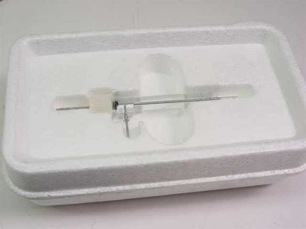 Abbott Spectrum 1366-07 Sample Syringe resting in white foam protective insert inside open clamshell tray