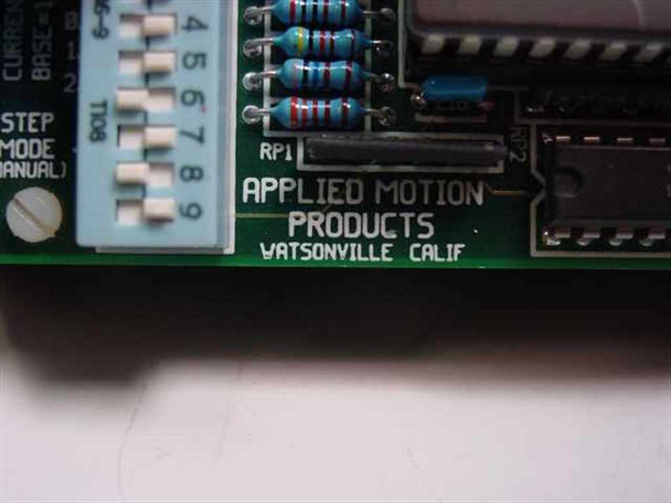 Applied Motion Products 1000-062B PCB close-up – 'Applied Motion Products / Watsonville Calif' silkscreen, DIP switch bank for Step Mode and Current Base settings
